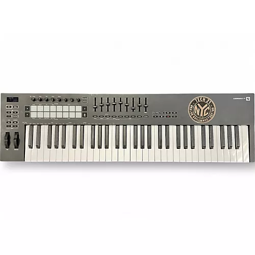 Used Novation launchkey61 MIDI Interface