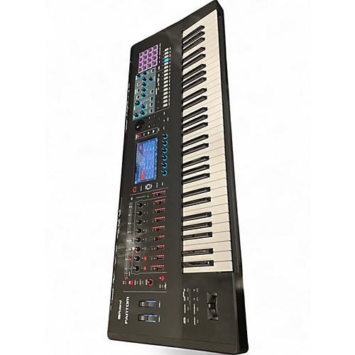 Used Roland Fantom 6 Keyboard Workstation