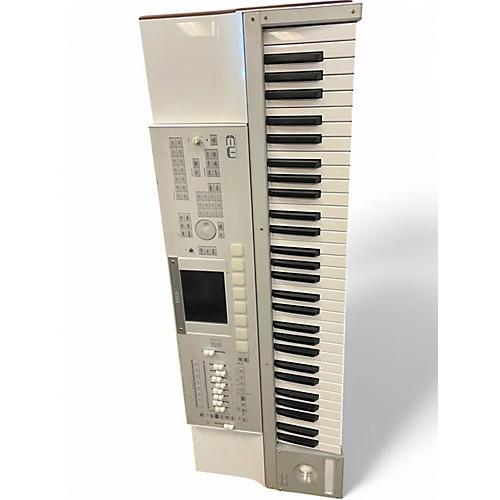 Used KORG M3 61 Key Keyboard Workstation