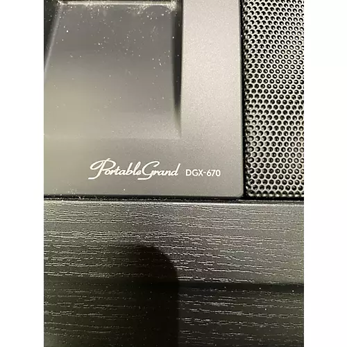 Used Yamaha DGX-670 Digital Piano