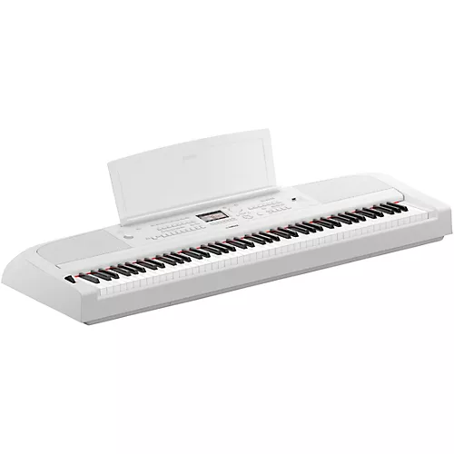Yamaha DGX-670 88-Key Portable Grand Black