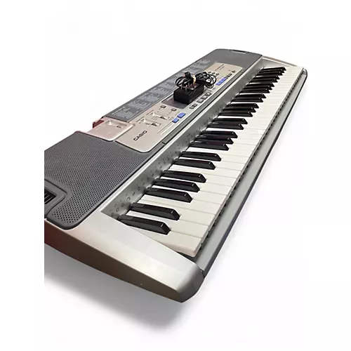 Used 2012 Casio LK100 Portable Keyboard