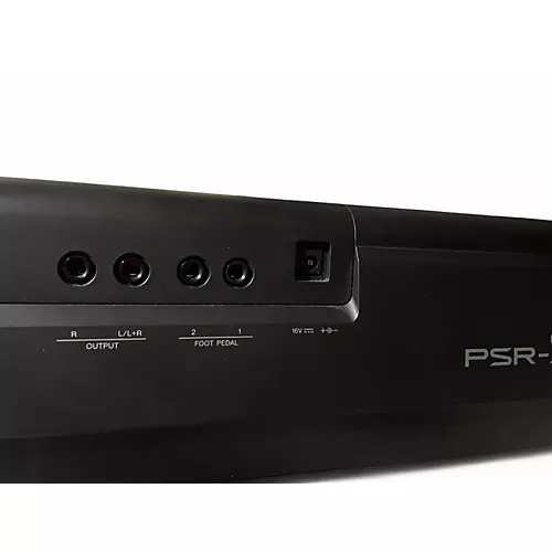 Used Yamaha SX-600 Arranger Keyboard