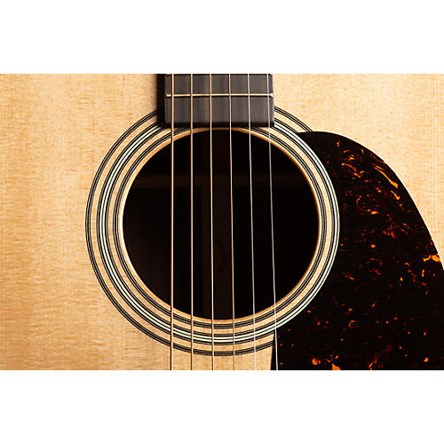 Martin D-28 Modern Deluxe Dreadnought Acoustic Guitar Natural