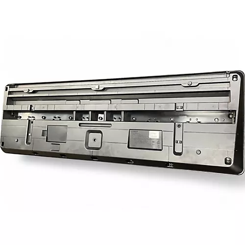 Used Yamaha PSREW300 76 Key Portable Keyboard