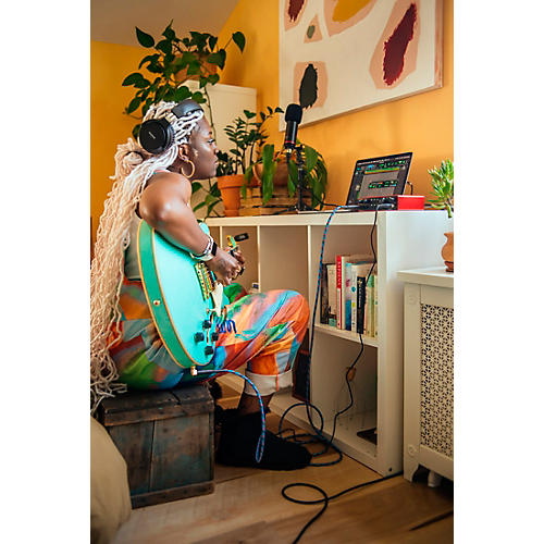 Focusrite Scarlett 2i2 Studio Pack Gen 4