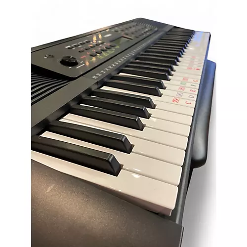 Used Yamaha PSRE283 Portable Keyboard