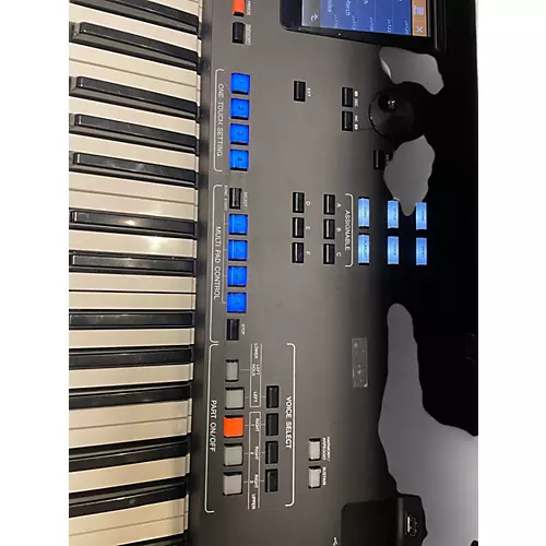 Used Yamaha GENOS 76 Key Keyboard Workstation