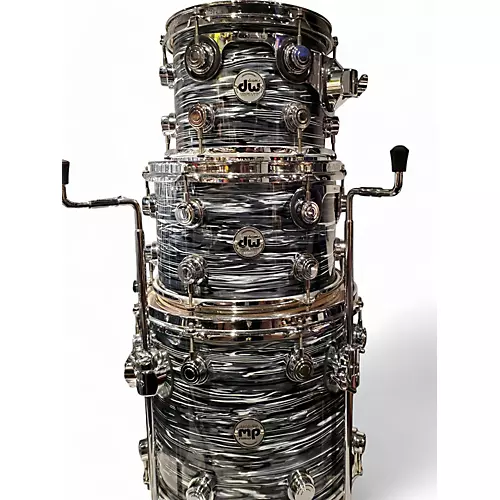 Used DW 4 Piece Collector's Series Black Oyster Drum Kit Black Oyster