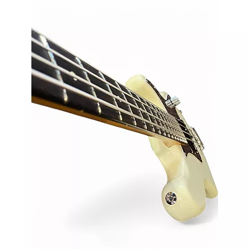 Used 2022 Fender American Professional II Precision Bass WHITE Electric Bass Guitar WHITE
