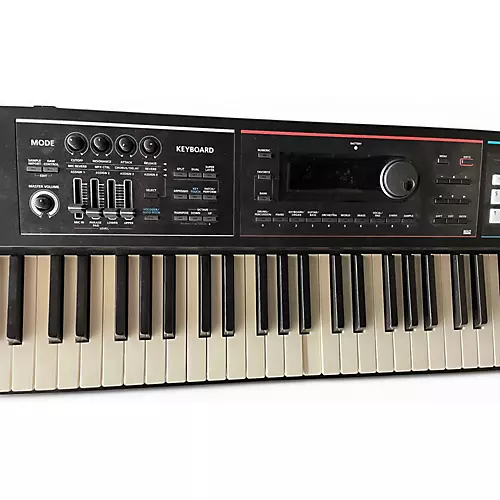 Used Roland juno ds88 Synthesizer