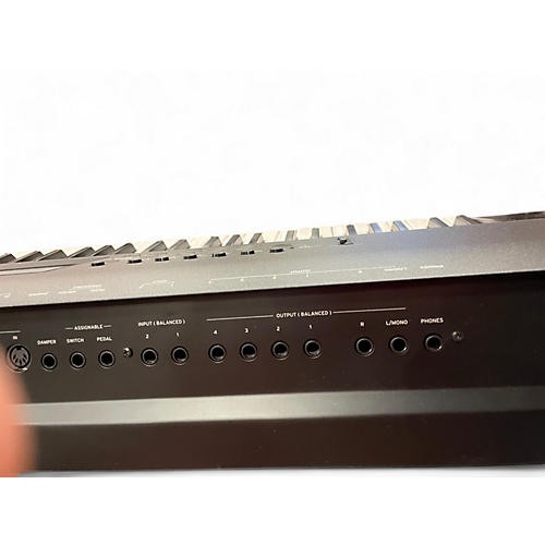 Used KORG Nautilus 73 Keyboard Workstation