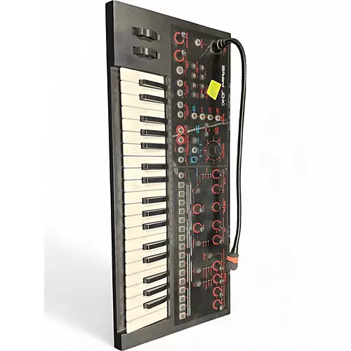 Used Roland JD-XI Synthesizer