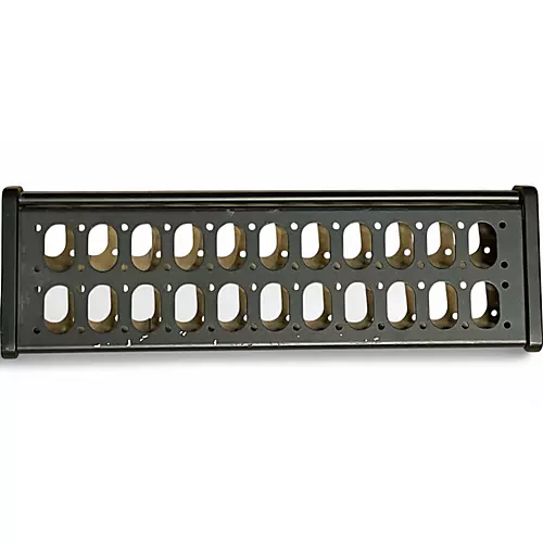 Used Livewire PB200 Studio Pedal Board