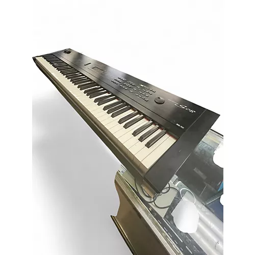 Used Yamaha S08 88 Key Synthesizer