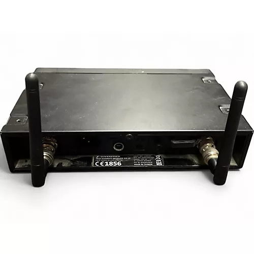 Used Sennheiser XS WIRELESS Handheld Wireless System