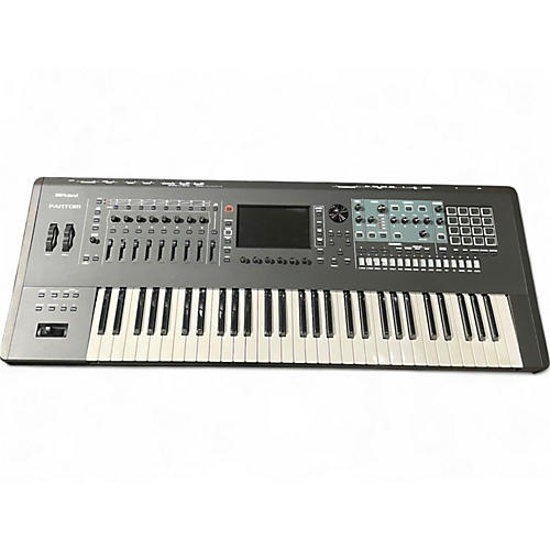 Used Roland Fantom 6 Keyboard Workstation
