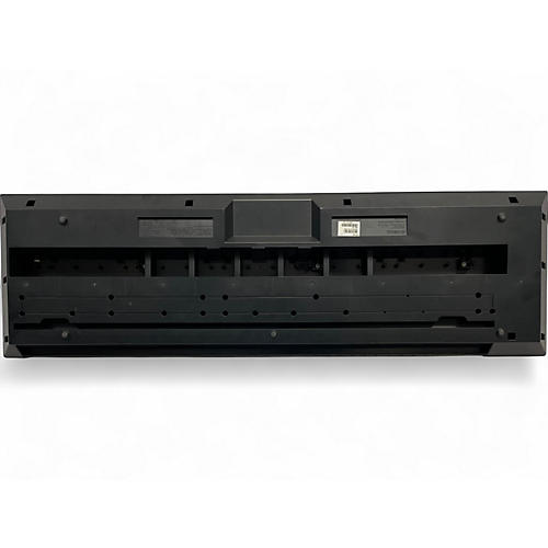 Used Yamaha MX61 61 Key Keyboard Workstation