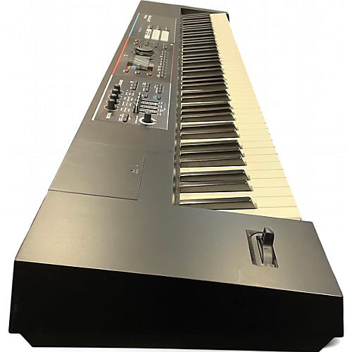 Used Roland JUNO DS88 Keyboard Workstation