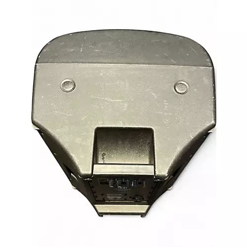 Used Harbinger VARI V2115 Powered Speaker