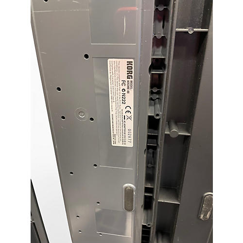 Used KORG Krome 88 Key Keyboard Workstation