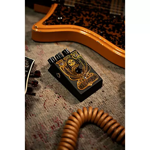 Beetronics FX Nectar Tone Sweetener Babee Series Overdrive & Fuzz Effects Pedal Black Anodized