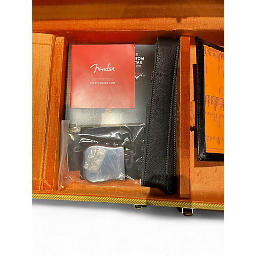 Used Fender CUSTOM SHOP 1952 TELECASTER HEAVY RELIC LIMITED EDITION NOCASTER BLONDE Solid Body Electric Guitar NOCASTER BLONDE