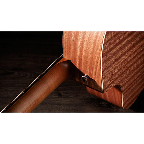 Taylor 24ce Grand Auditorium Acoustic-Electric Guitar Natural