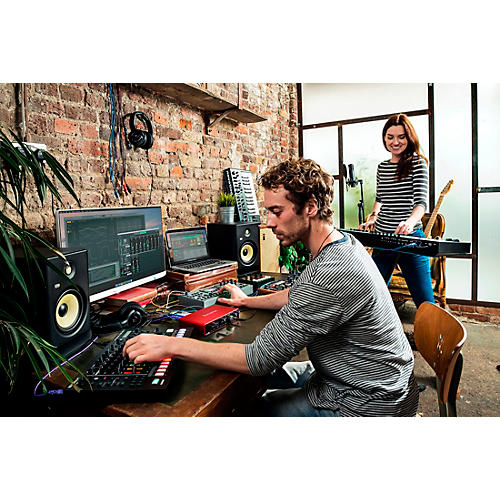 Focusrite Scarlett 8i6 USB Audio Interface Gen 3