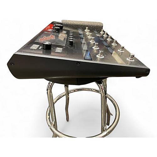 Used Line 6 Helix Effect Processor