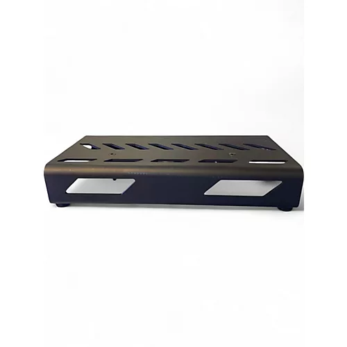 Used Gator Aluminum Pedalboard Pedal Board