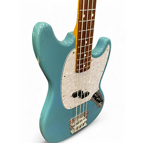 Used 2000 Fender MB98-70SD Daphne Blue Electric Bass Guitar Daphne Blue