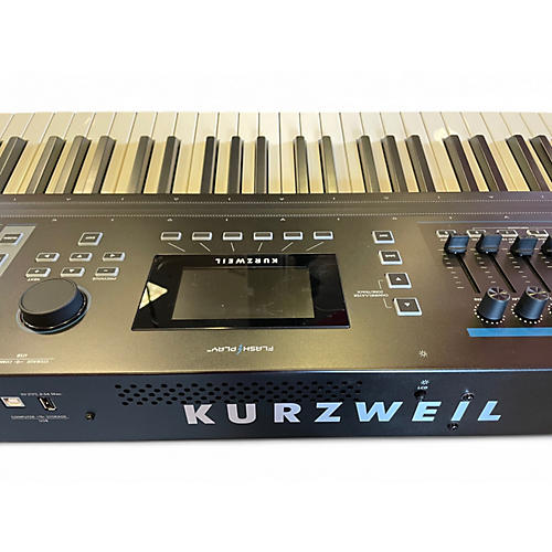 Used Kurzweil k2700 Keyboard Workstation
