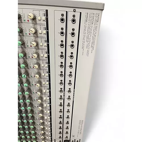 Used Yamaha rm800 Mixer