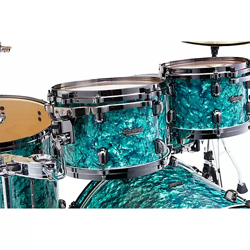 TAMA Starclassic Maple 4-Piece Shell Pack With Black Nickel Hardware and 22
