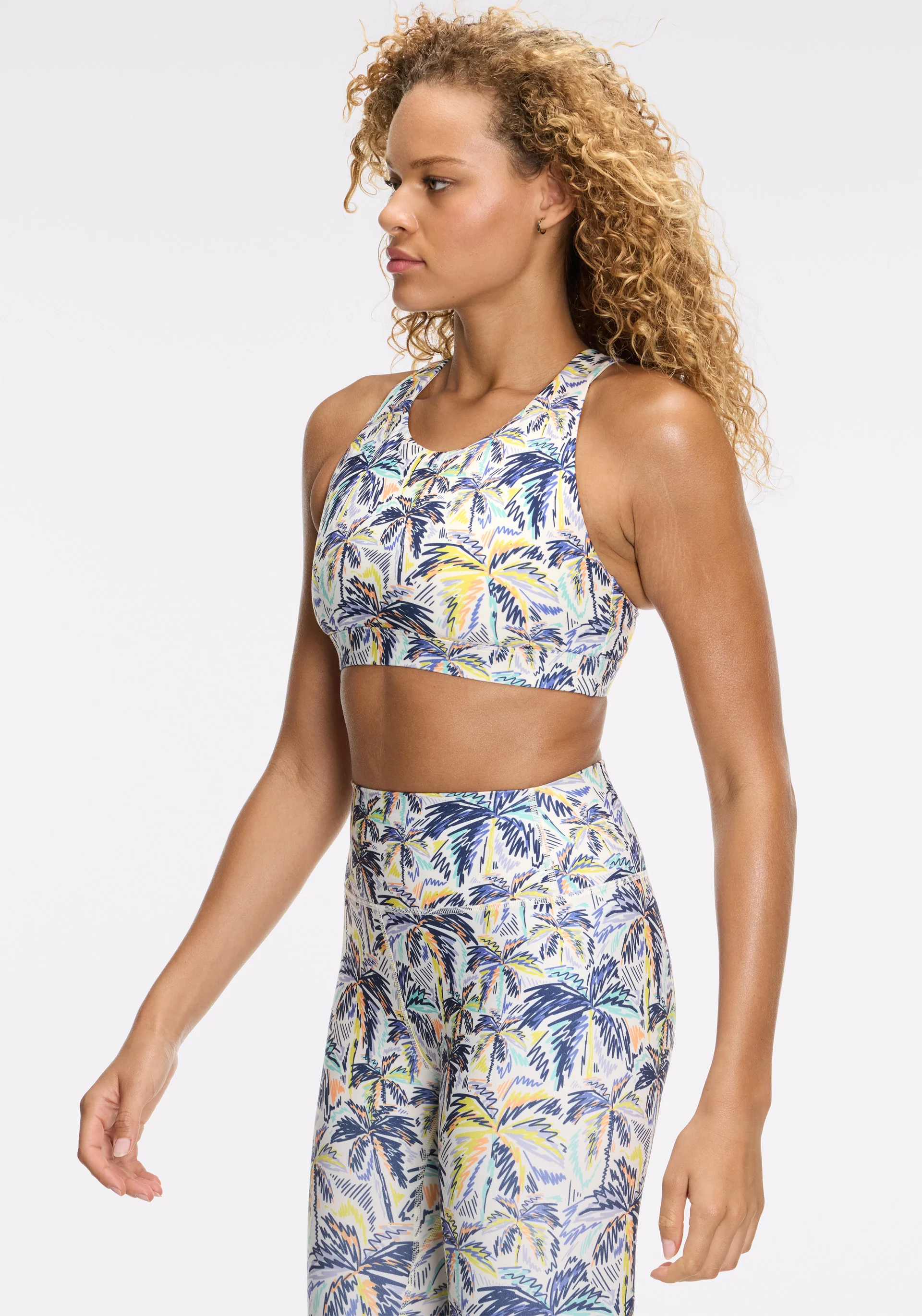 Cadent V-Back Bra