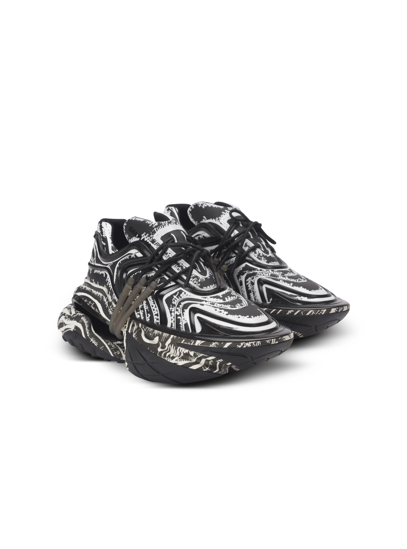 Unicorn Wave trainers with "Love Letter" print