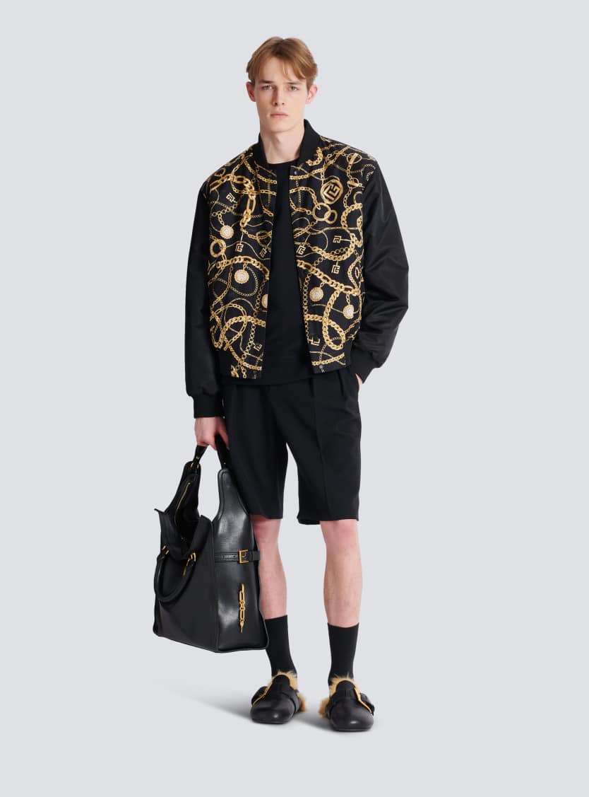 Sweater with Chain Lion buttons
