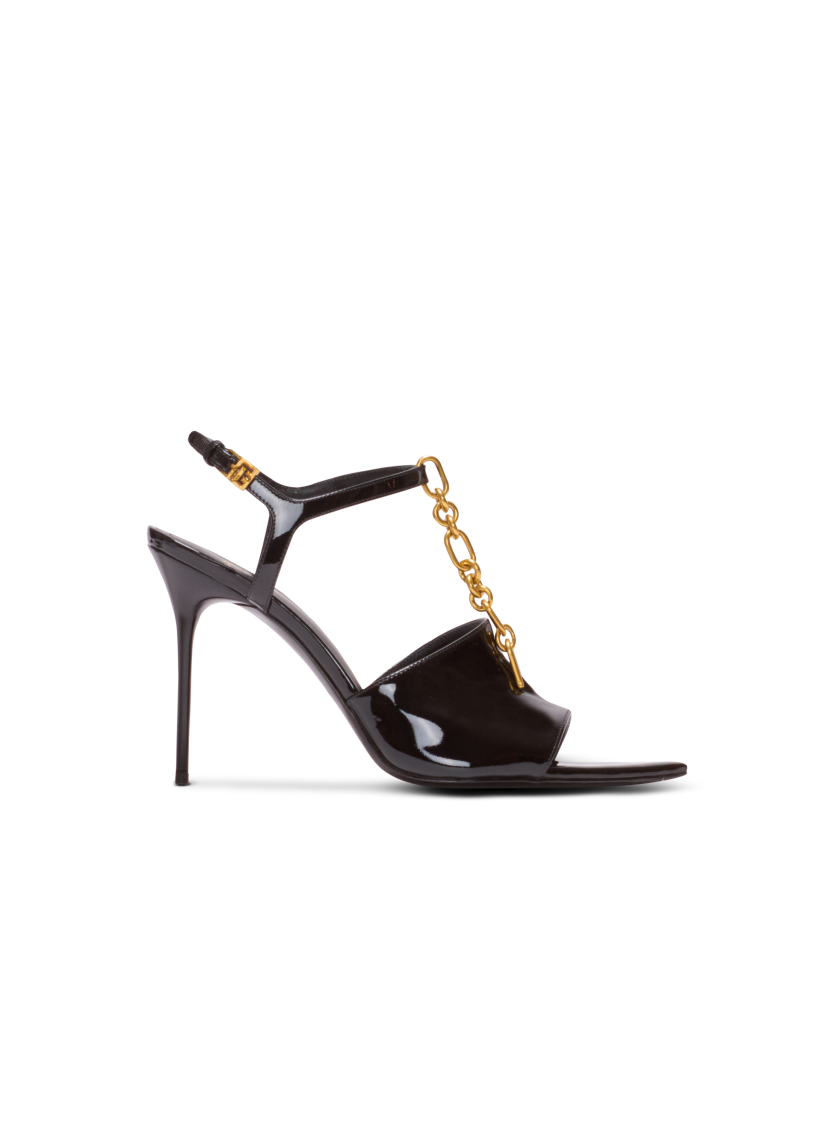 Sync patent leather sandals with heel