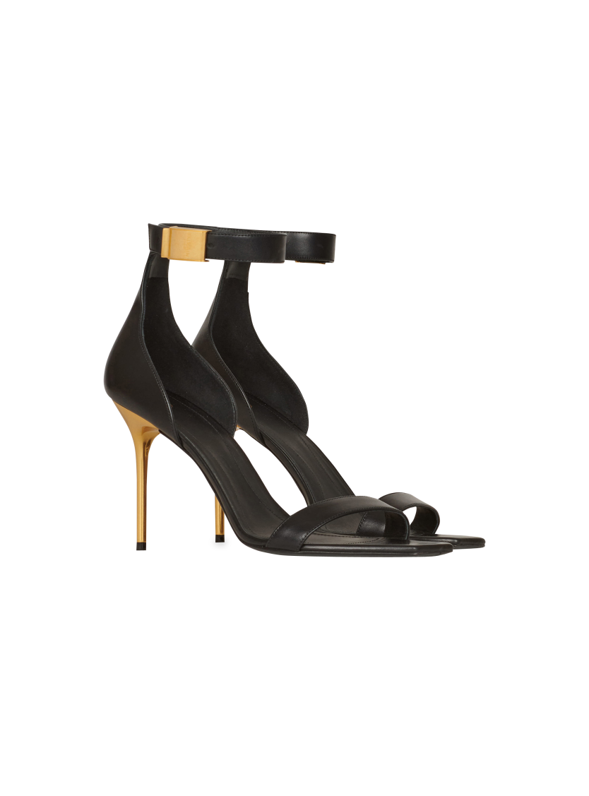 Leather Uma sandals