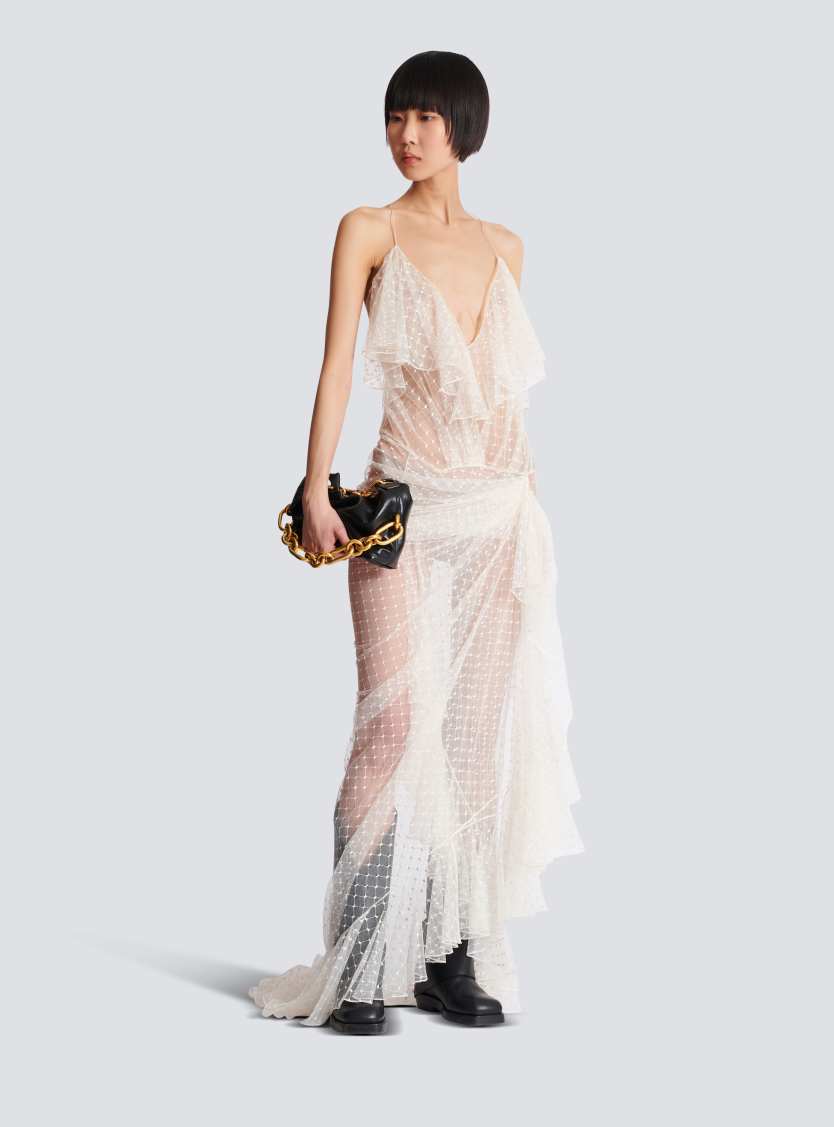 Long flowing dress with lace ruffles