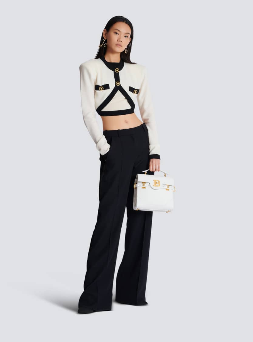 B-Buzz 23 grained leather bag