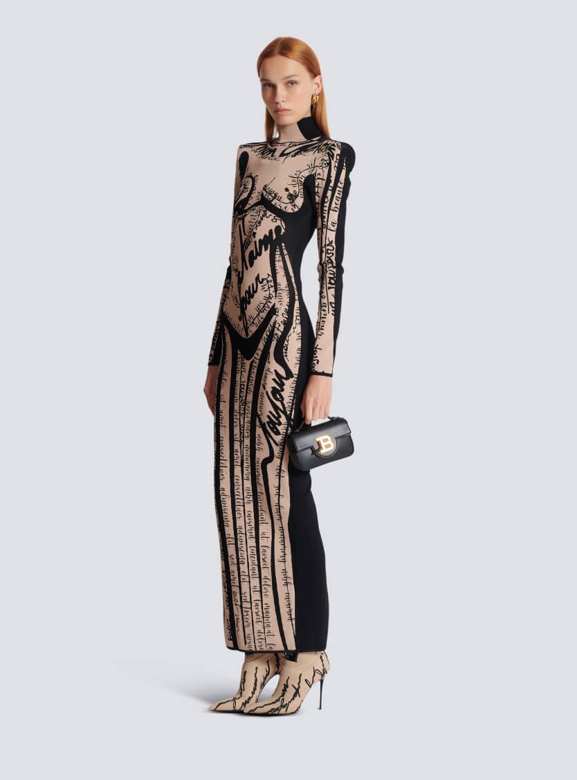 Long knit dress with body motif