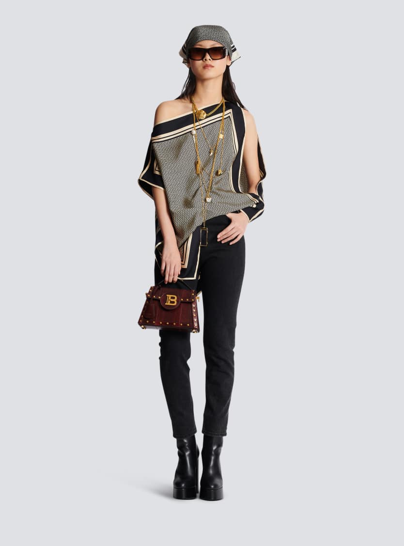 Slim-fit denim jeans