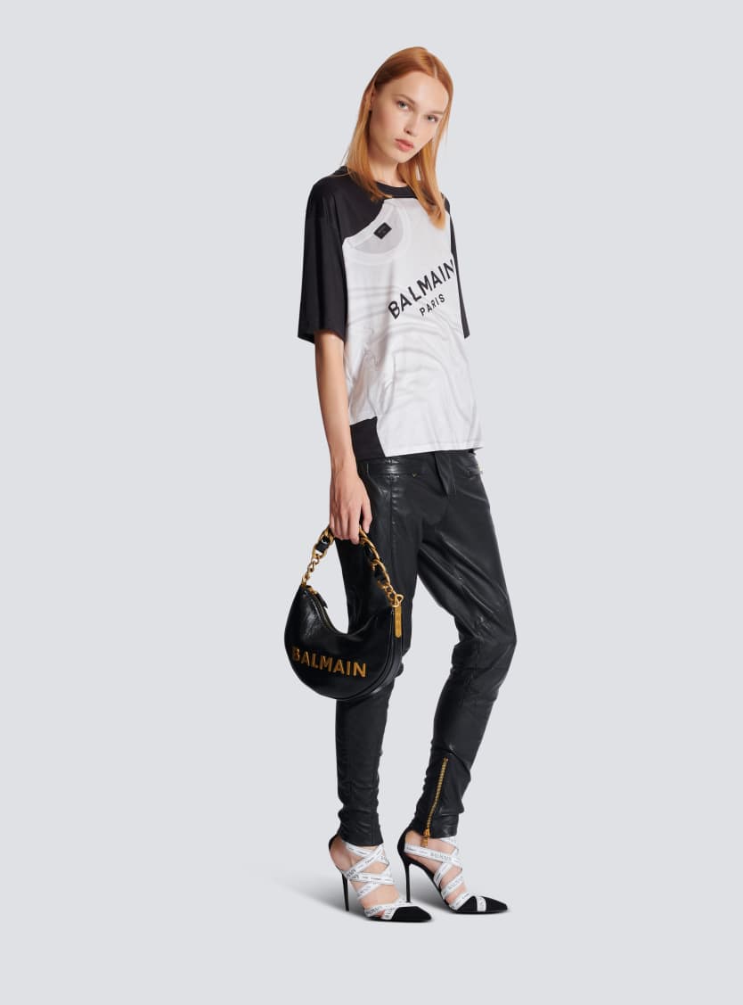 Loose T-shirt with optical illusion print
