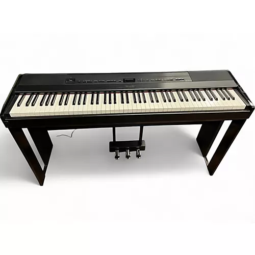 Used Yamaha P-515 Digital Piano