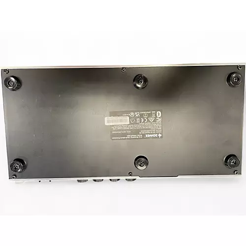 Used Donner Arena 2000 Pedal Board