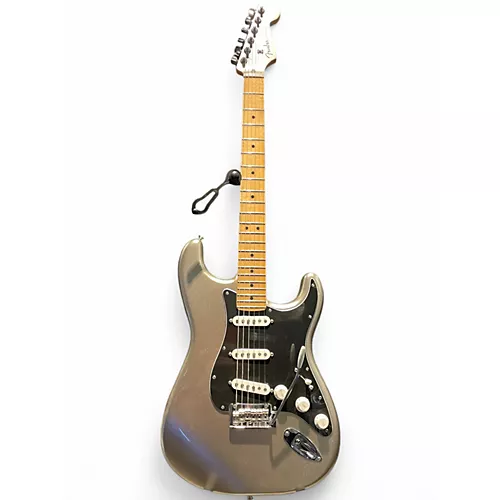 Used 2024 Fender 75th Anniversary Player Stratocaster Silver Sparkle Solid Body Electric Guitar Silver Sparkle