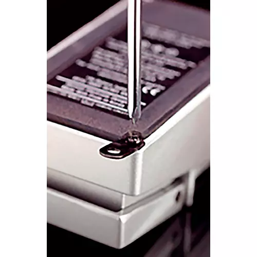 Nobels MOUNTY-P Set of 4 Mounting Plates & Screws For Effect Pedals