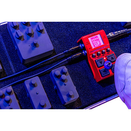 Zoom MS-60B+ MultiStomp Bass Effects Pedal Red